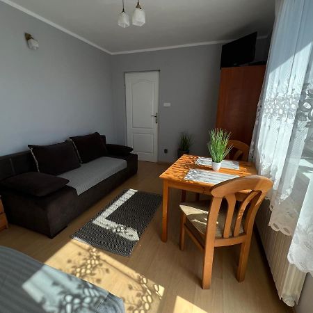 Ferienwohnung Pokoje U Kamy Stolpmünde Exterior foto